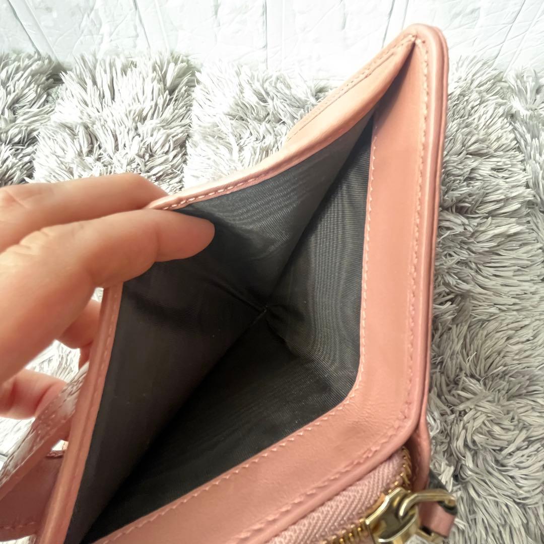 美品　人気　GUCCI ラウンドジップ　折り財布　マイクロシマ　ピンクベージュ