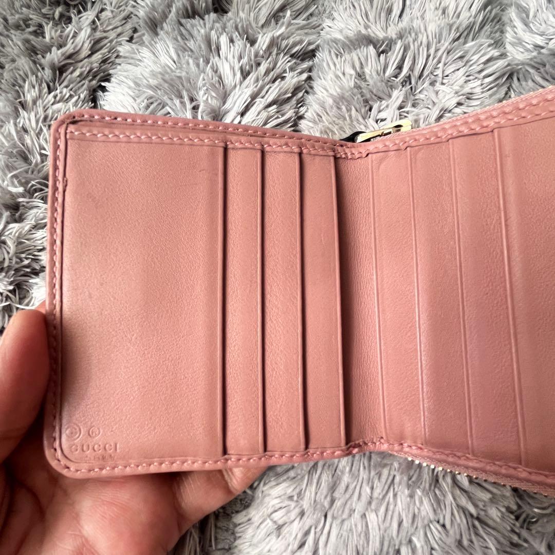 美品　人気　GUCCI ラウンドジップ　折り財布　マイクロシマ　ピンクベージュ