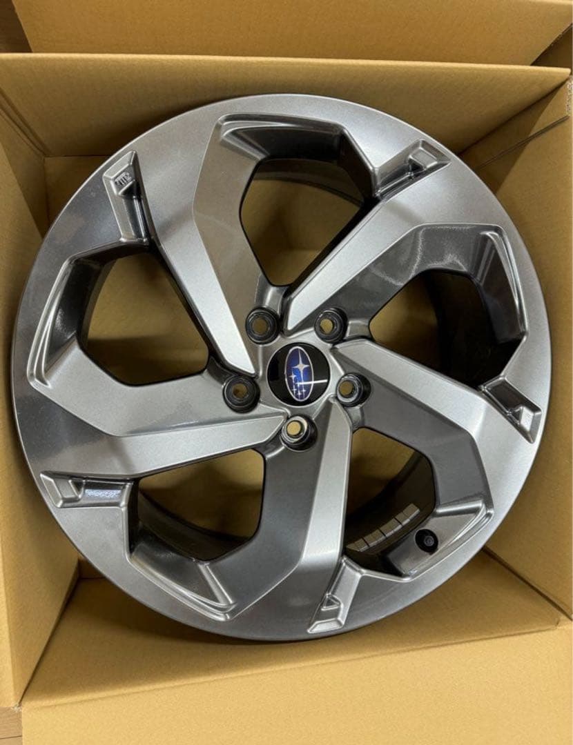 【新車外し】スバル SK フォレスターSTIスポーツ 純正 ホイール 4本