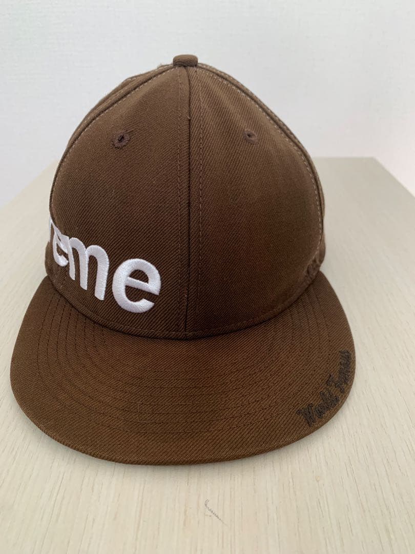 帽子 Supreme side logo newera cap