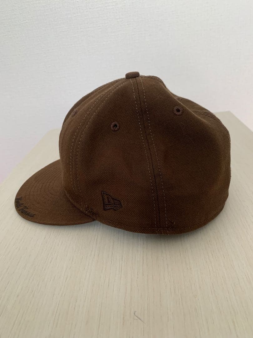 帽子 Supreme side logo newera cap