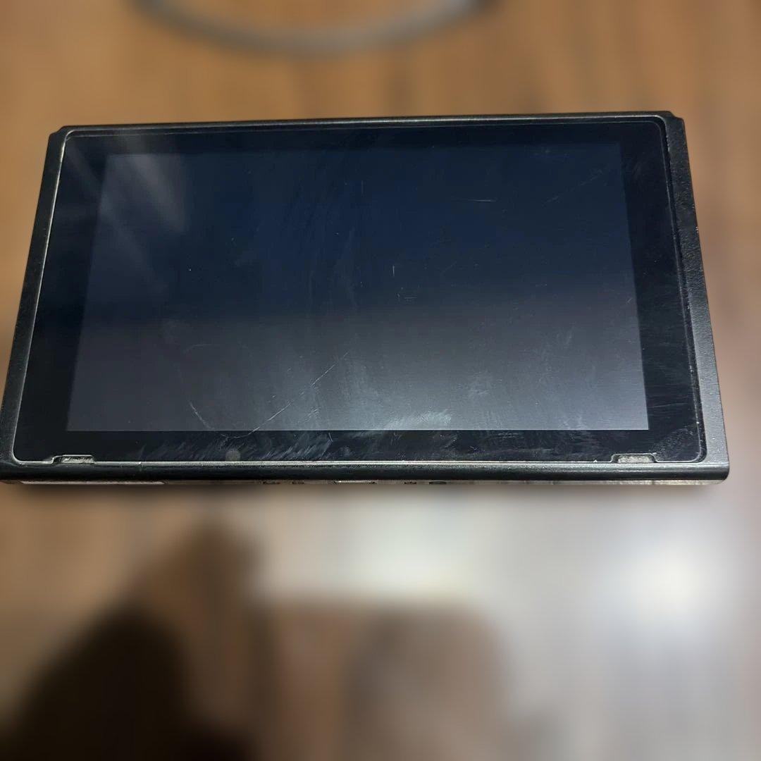 K*O様 【ジャンク品】任天堂　Switch 本体&充電器
