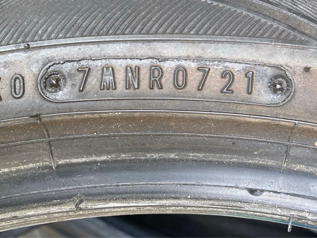 Keo'sさま専用① ファルケン　215/45R18 ZE914 バリ山
