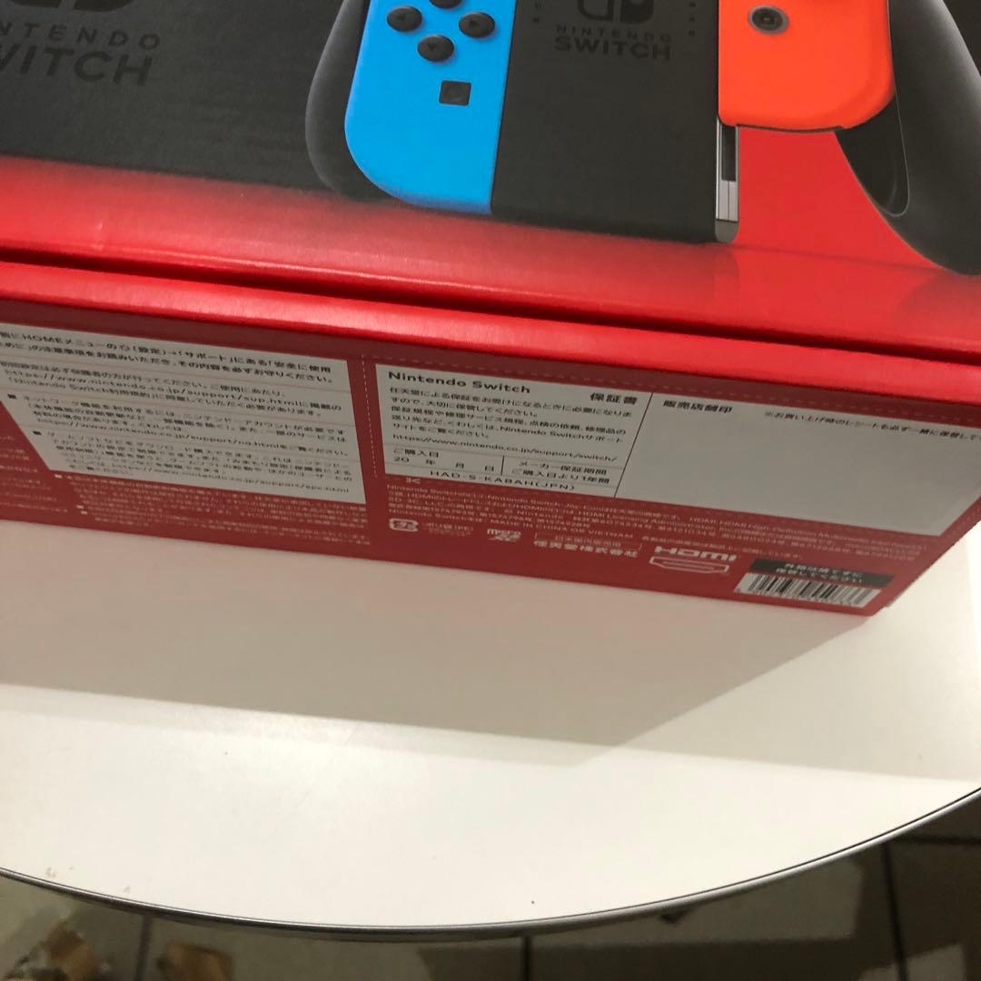 Nintendo Switch本体
