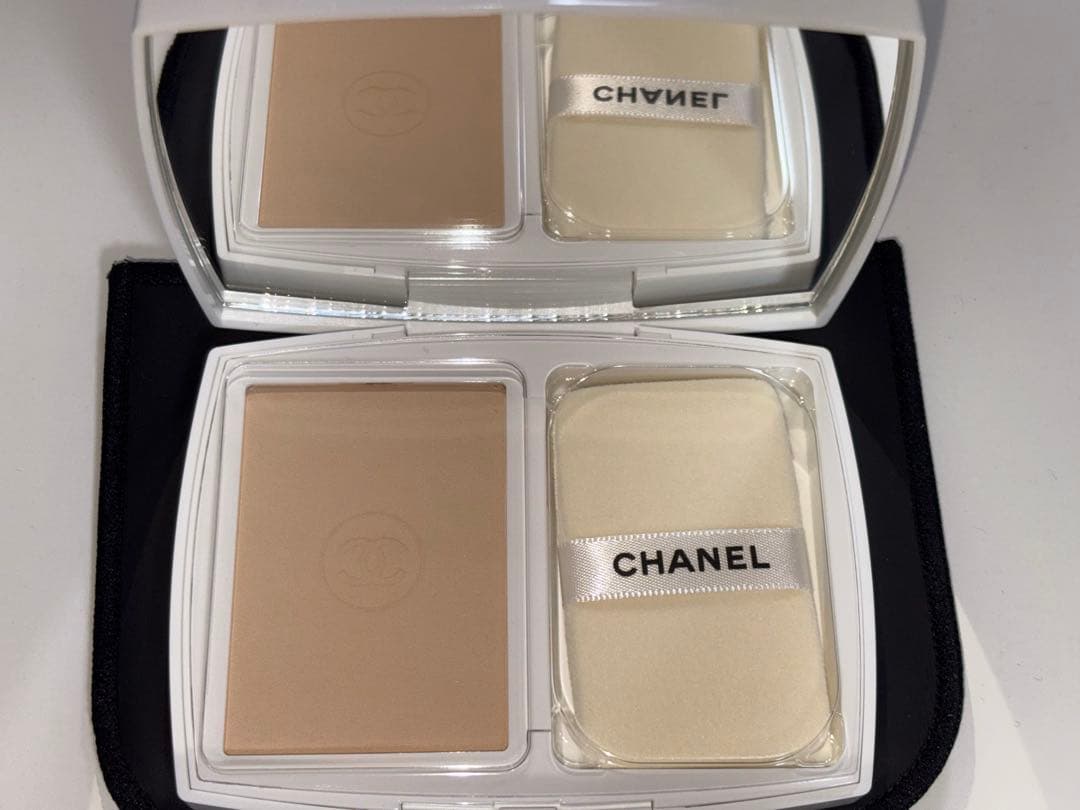 CHANEL パウダーファンデーション ル　ブラン　ブライトニング