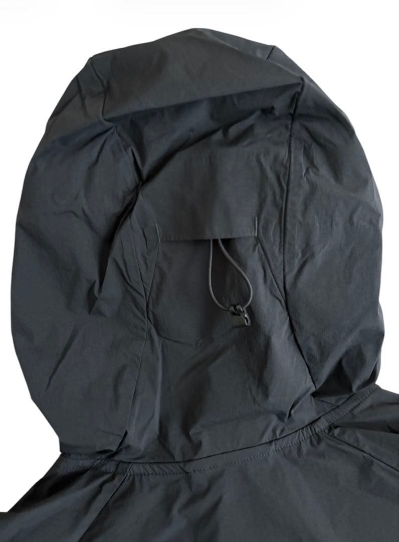 未使用級On Core Jacket ブラック S 撥水 パッカブル ジャケット
