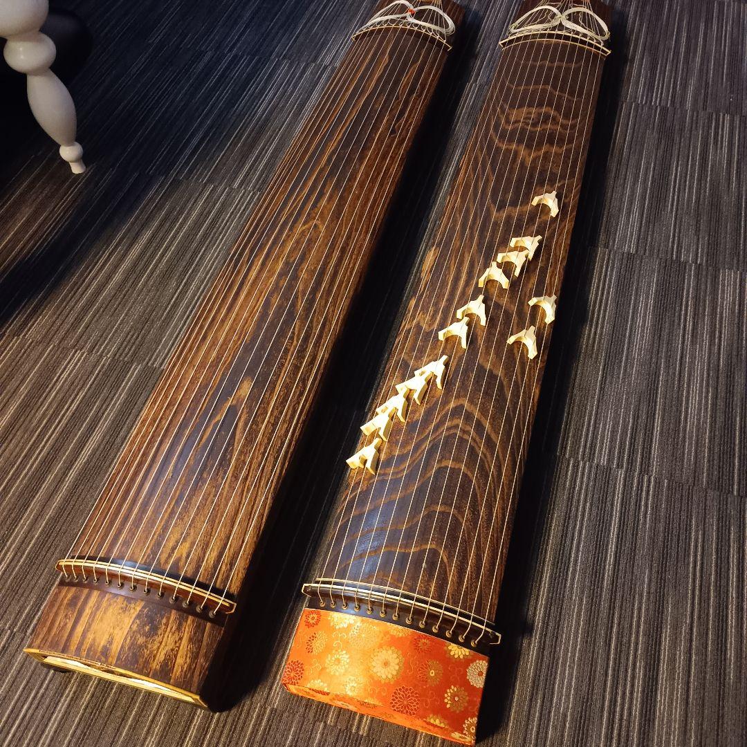 【引取限定】琴 13弦 蒔絵装飾 2面セット 替え糸付き 和楽器 箏 引取歓迎