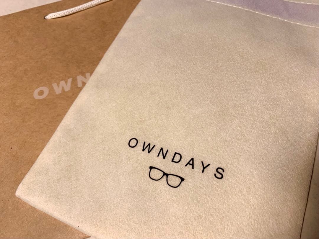 小物 OWNDAYS BACK in BLACK