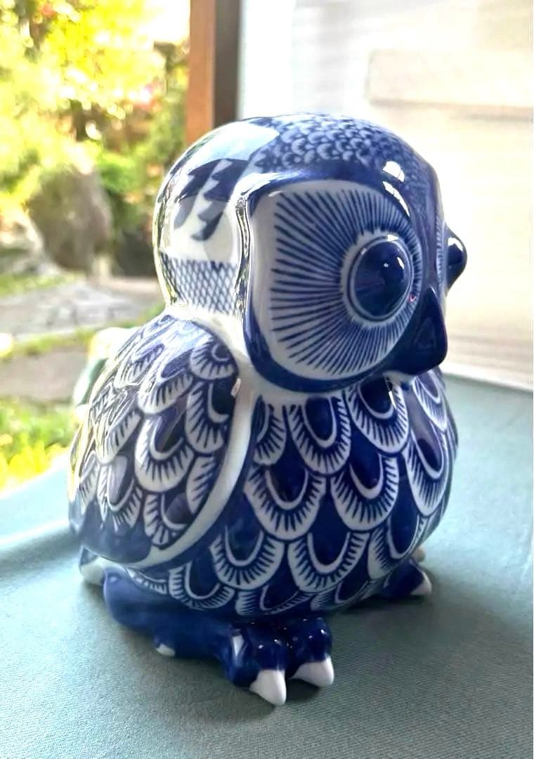 昭和レトロ 青と白のフクロウ陶器置物