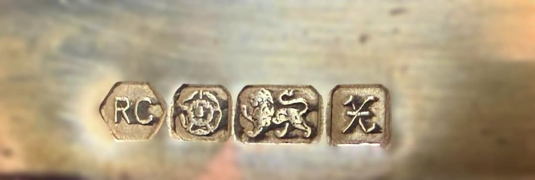 シルバーのフォトフレーム、英国製、⭐️ホールマーク⭐️、純度保証品