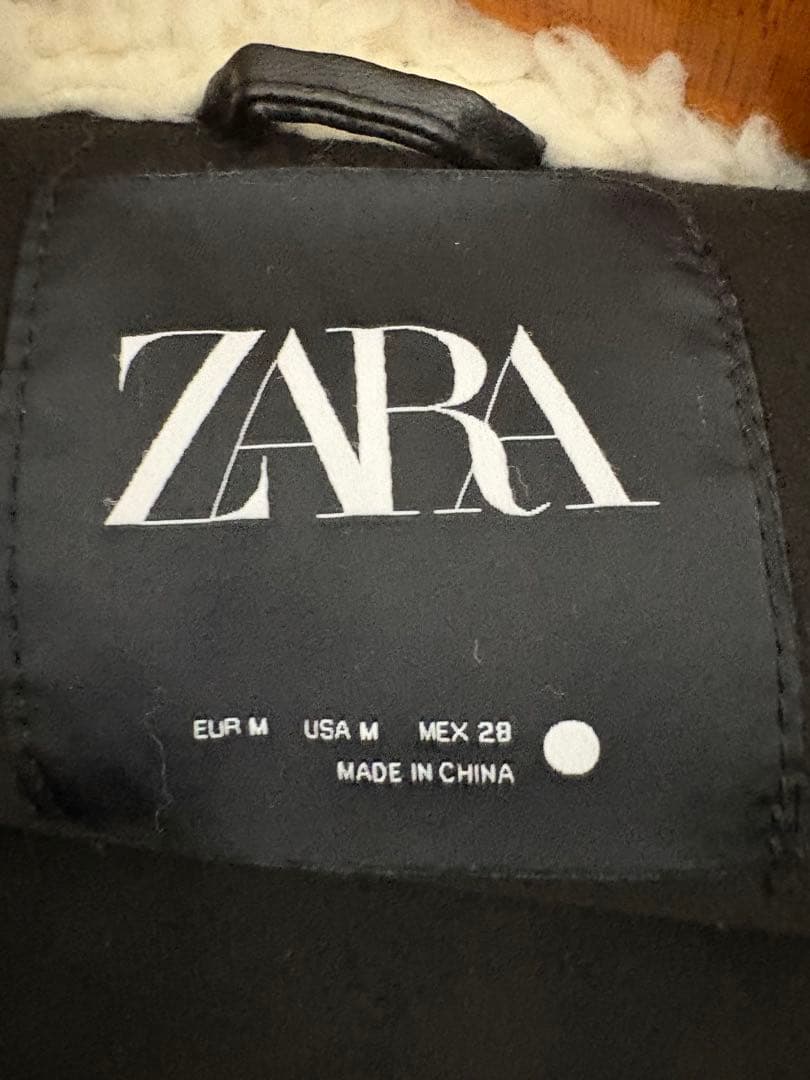 専用　ZARA ザラ ボアムートンジャケット ホワイト