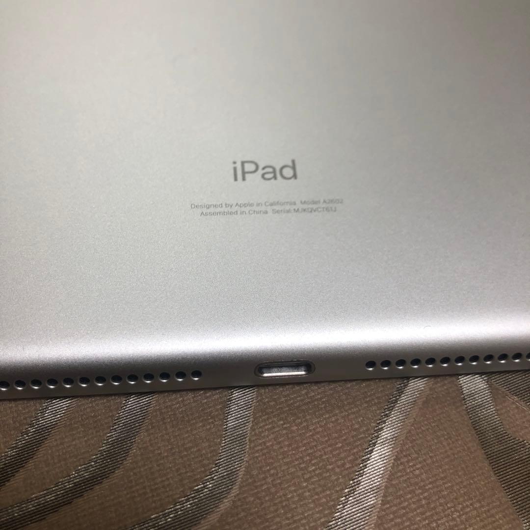 iPad 第九世代　６４GB