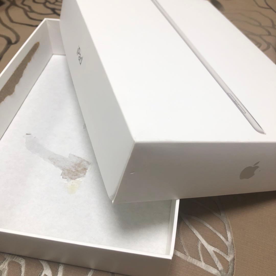 iPad 第九世代　６４GB