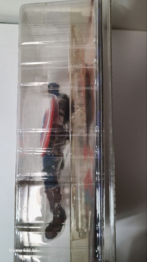 正規品　新品　マーベルレジェンド　アルティメットキャプテンアメリカ