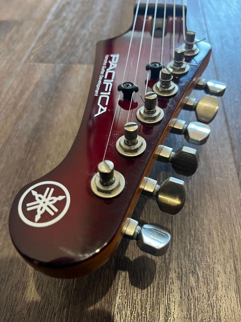 n*i様 最終値下げ！YAMAHA Pacifica 611VFM エレキギター