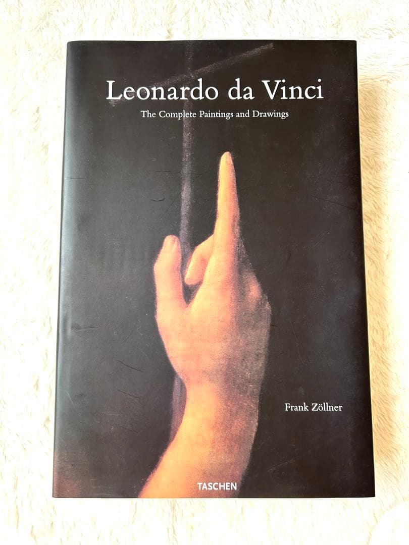Leonardo da Vinciレオナルド・ダ・ヴィンチ430ページの詳細な本