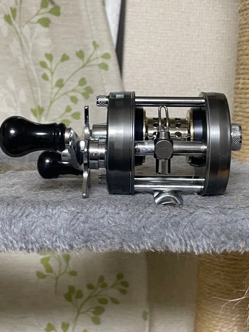 おいなりくんABU Ambassadeur 2500 CS Rocket