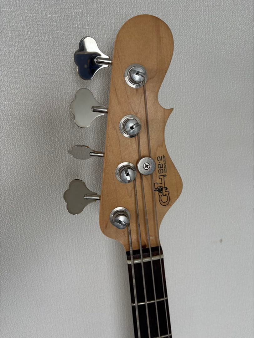 s*9様 G&L SB-2 ベース