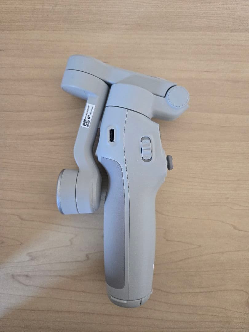 DJI Osmo Mobile7 スタビライザー