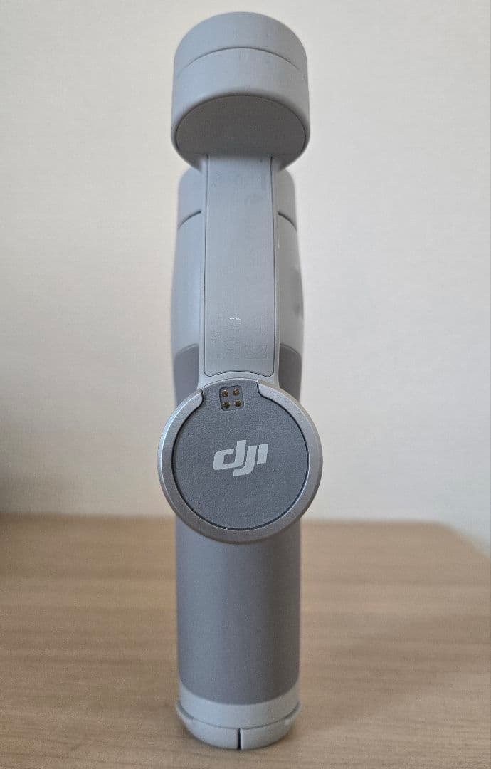 DJI Osmo Mobile7 スタビライザー