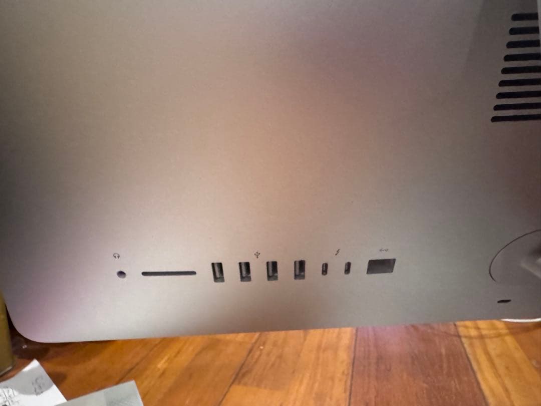 iMac Retina 4K 21.5インチ 2019 a 2116