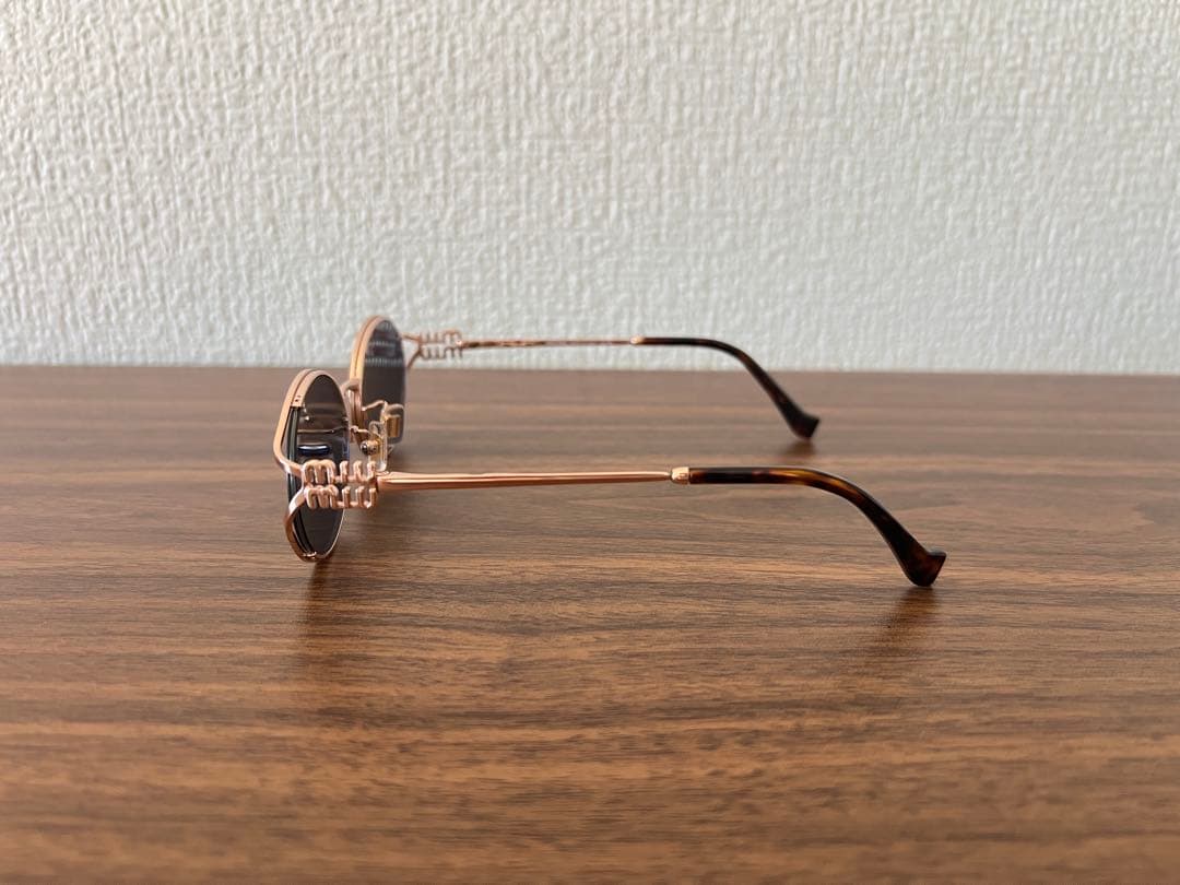 美品 miu miu サングラス ケース付き