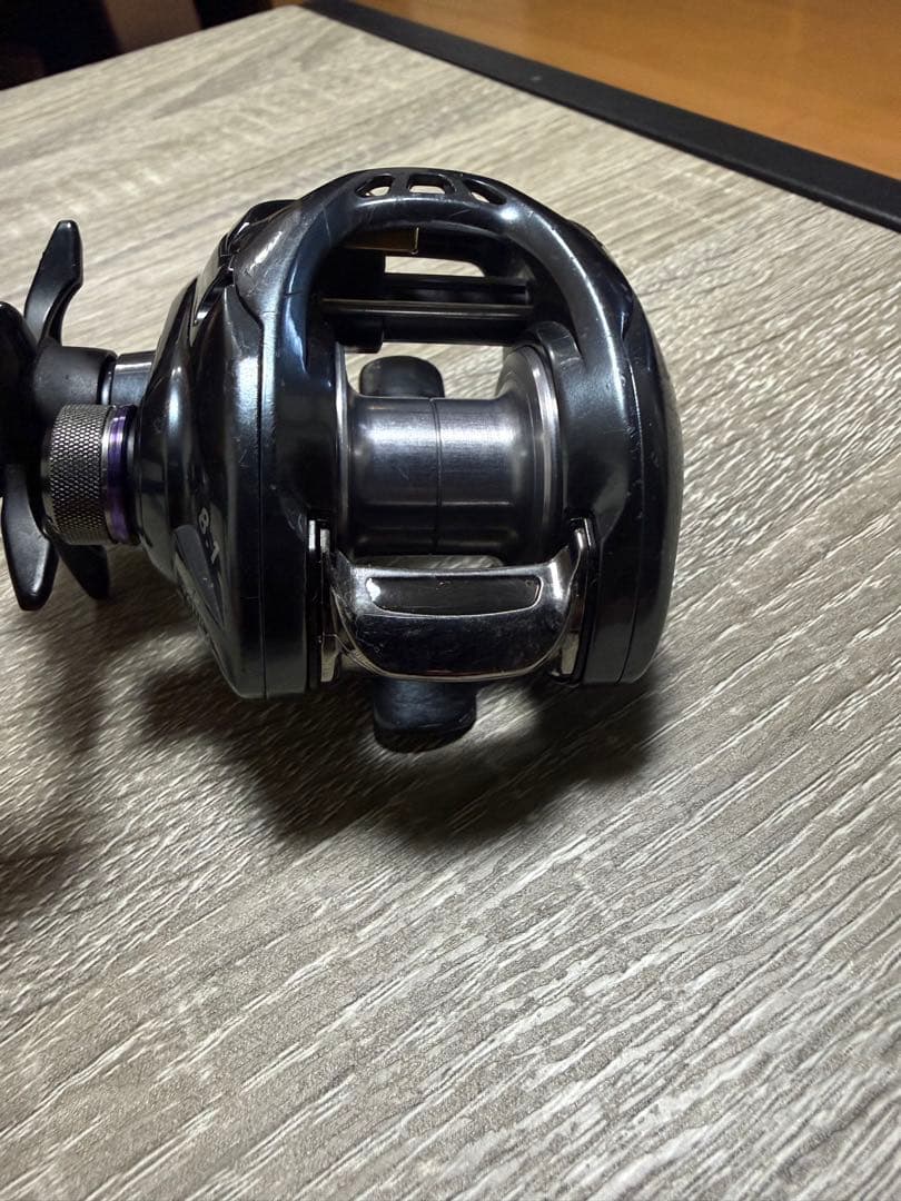 ダイワ　DAIWA 17タトゥーラSVTW ギア比8.1