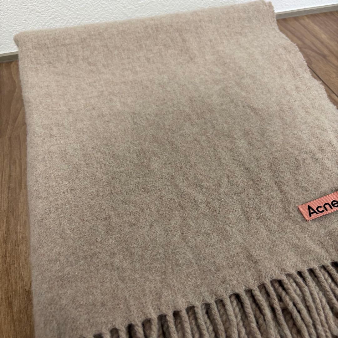 Acne Studios シリンジスカーフ　オーバーサイズ
