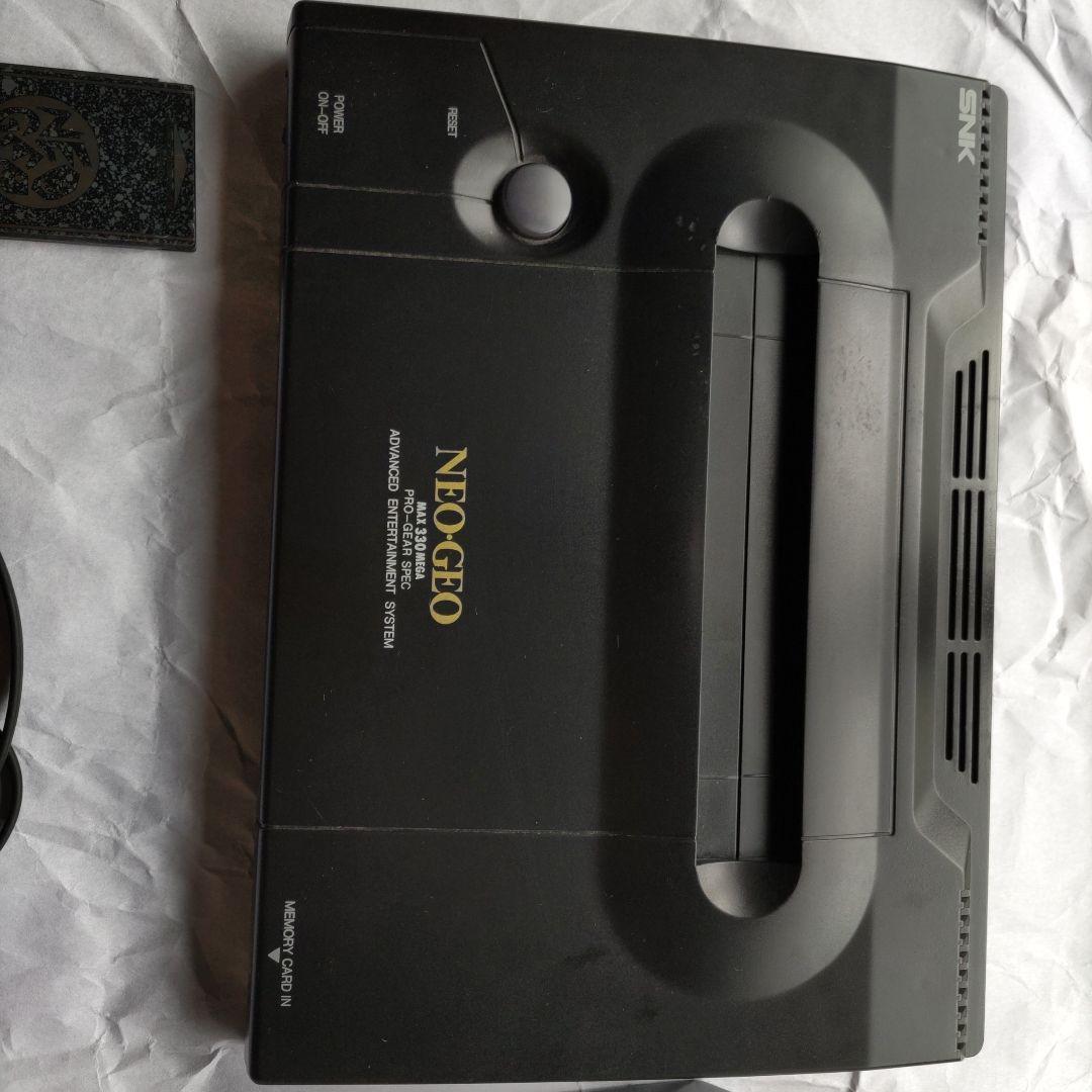 SNK NEOGEO 本体 + コントローラー セット