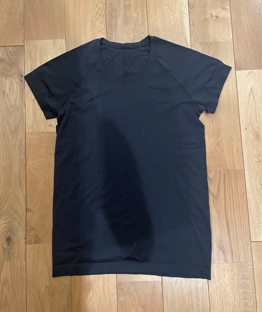Lululemon Swiftly Tech 半袖シャツ 2.0 ヒップ丈