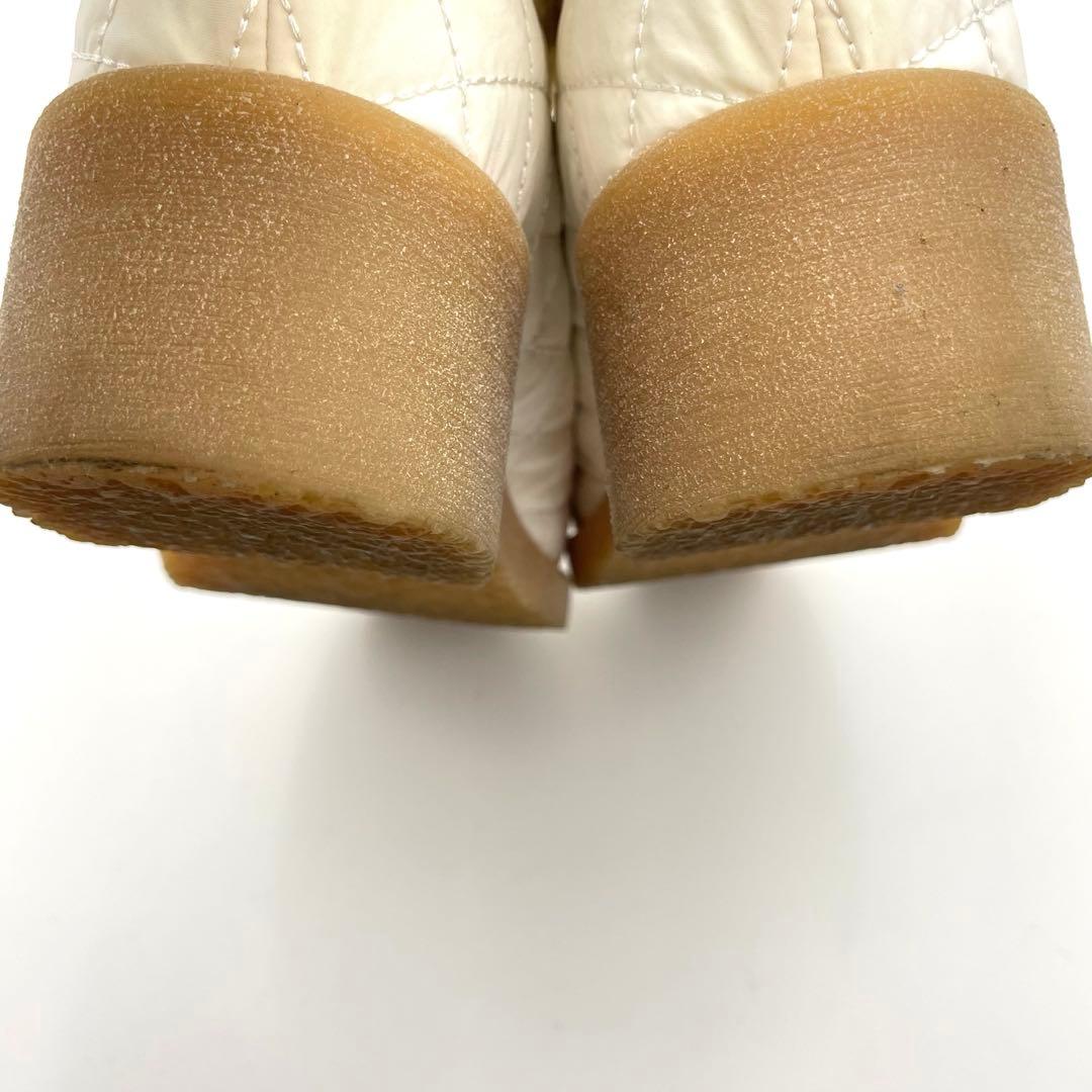 人気モデル✨CHANEL ターンロック　ブーツ　ムートン　アイボリー　マトラッセ