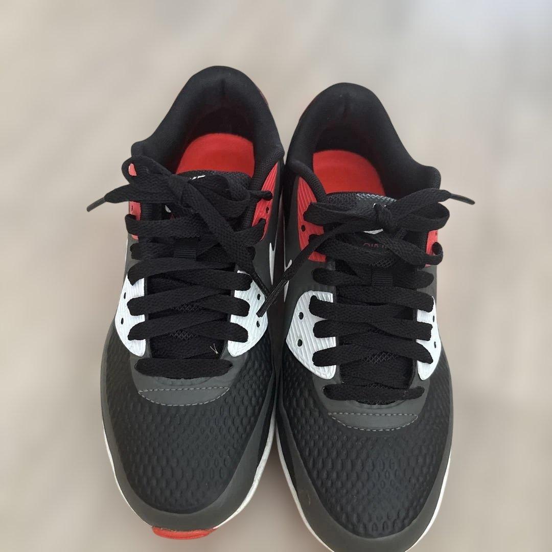 Nike Air Max 黒赤ゴルフシューズ