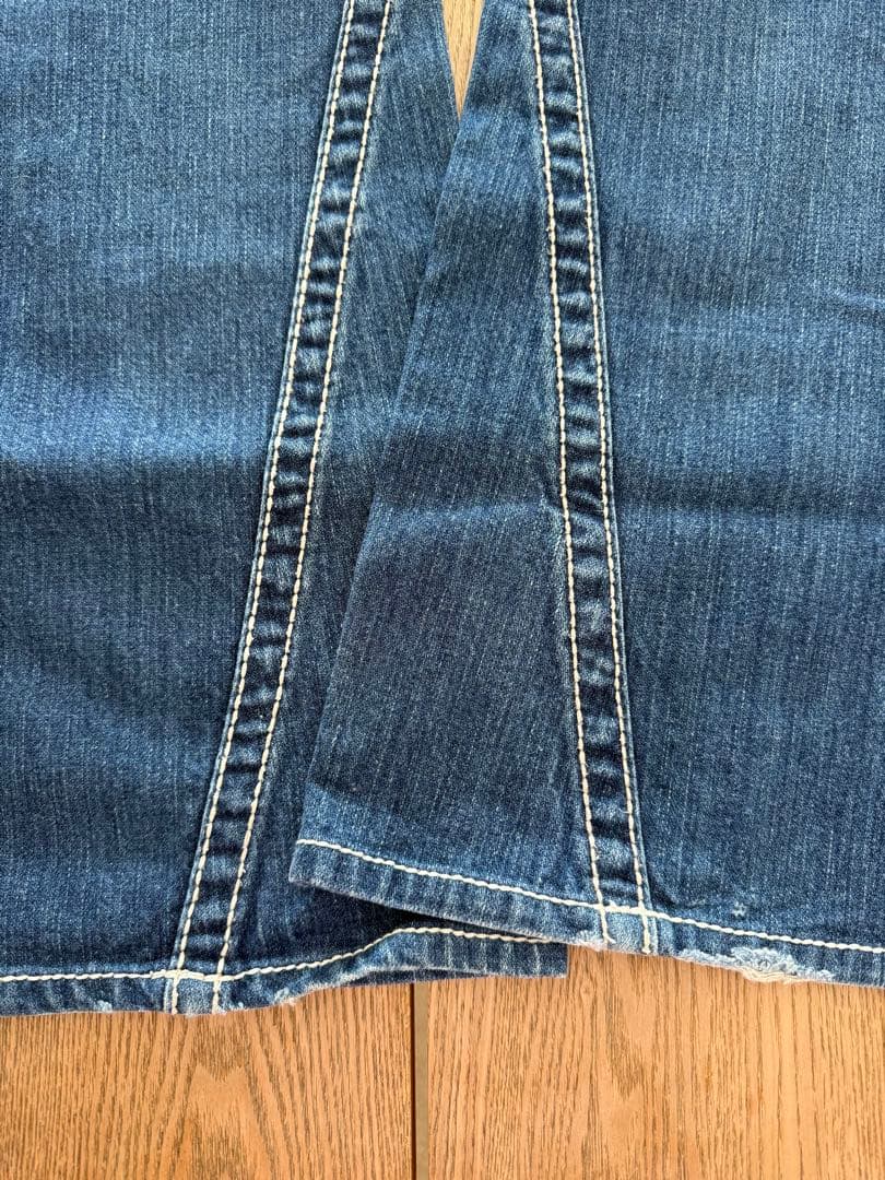True Religion ブーツカットデニム RN#112790 サイズ26