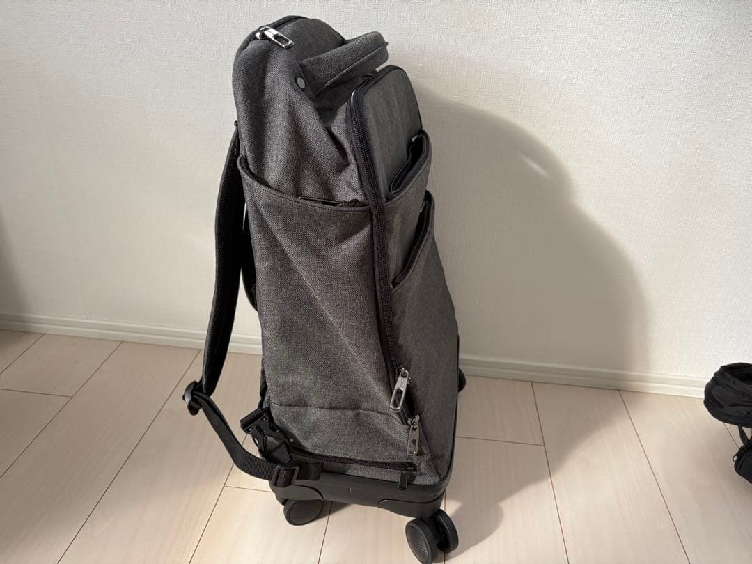 ［美品］モアエルグ 3WAY 4輪リュックキャリー グレー