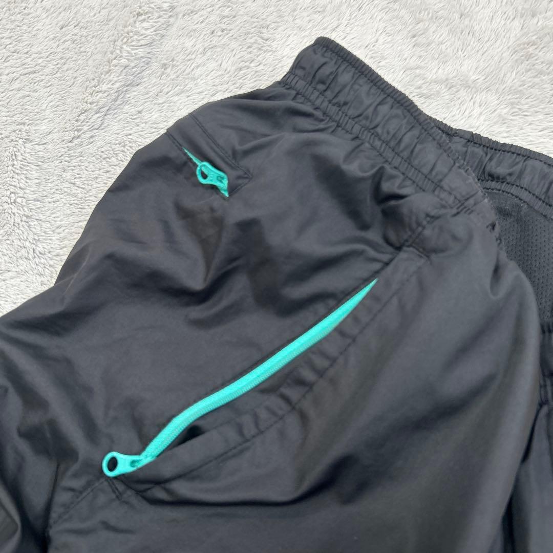 美品　Nike Atmos アトモス別注　トラックパンツ　ナイロンパンツ　即完売