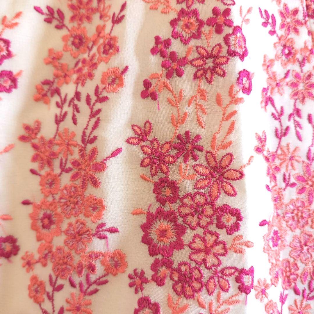タグ付き★日本製　TOCCA 定価6.4万円　ワンピース　花柄刺繍　サイズ4
