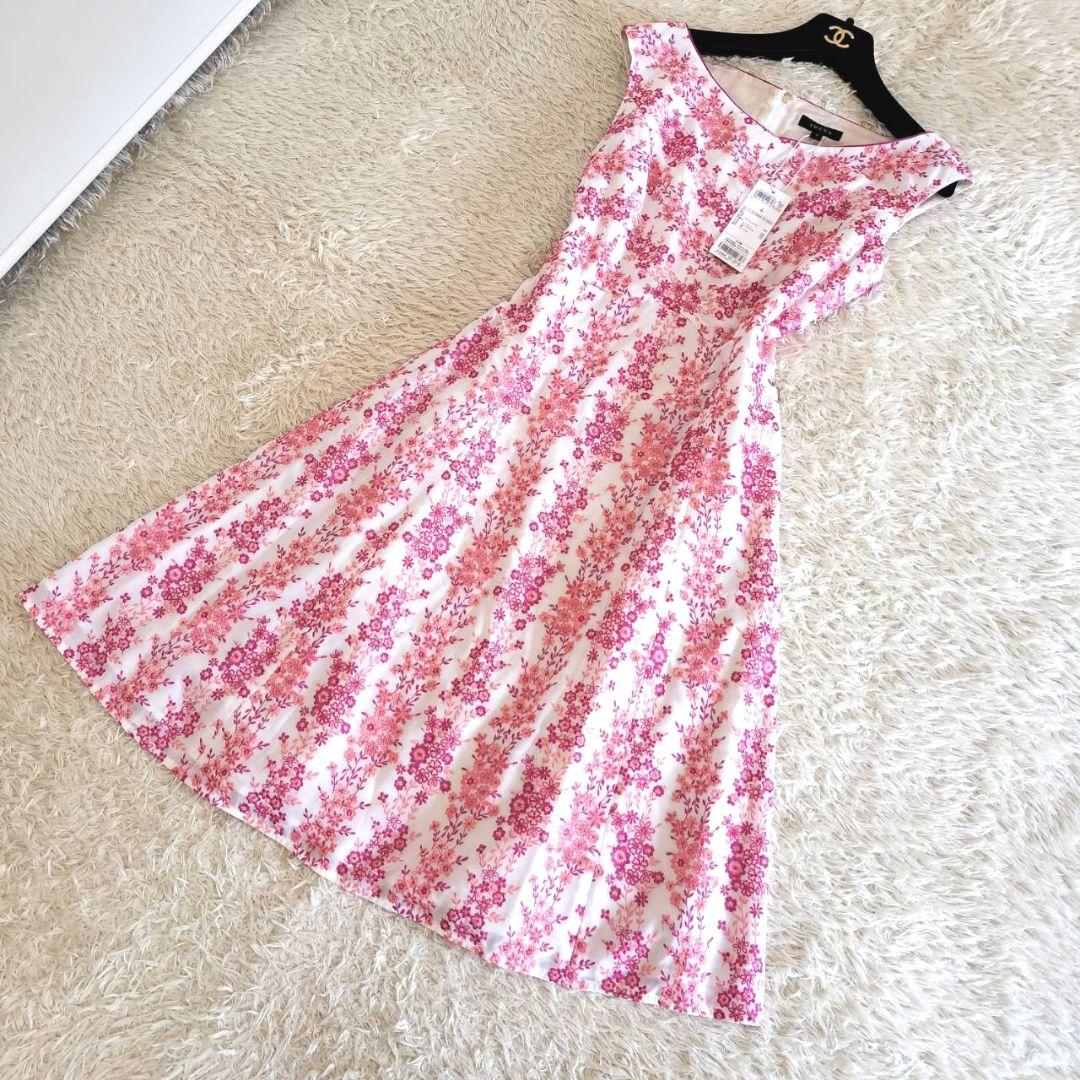 タグ付き★日本製　TOCCA 定価6.4万円　ワンピース　花柄刺繍　サイズ4