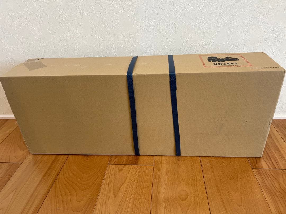 【新品】dyson V8 Plus SV25 BU コードレスクリーナー 掃除機