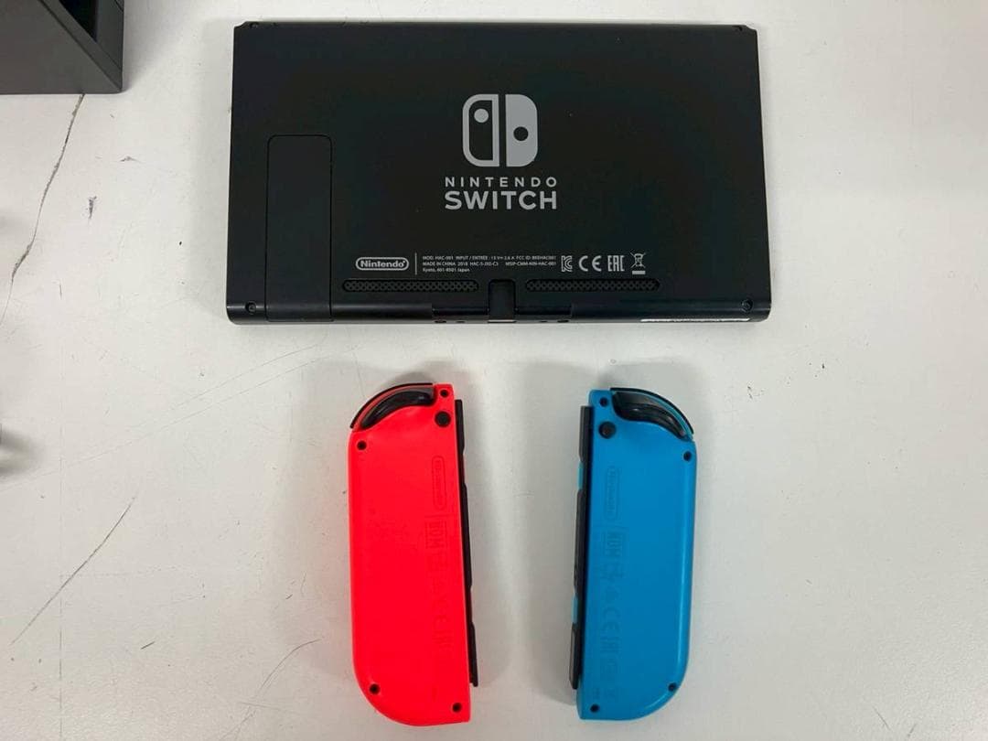 【完動品】Nintendo Switch HAC-001