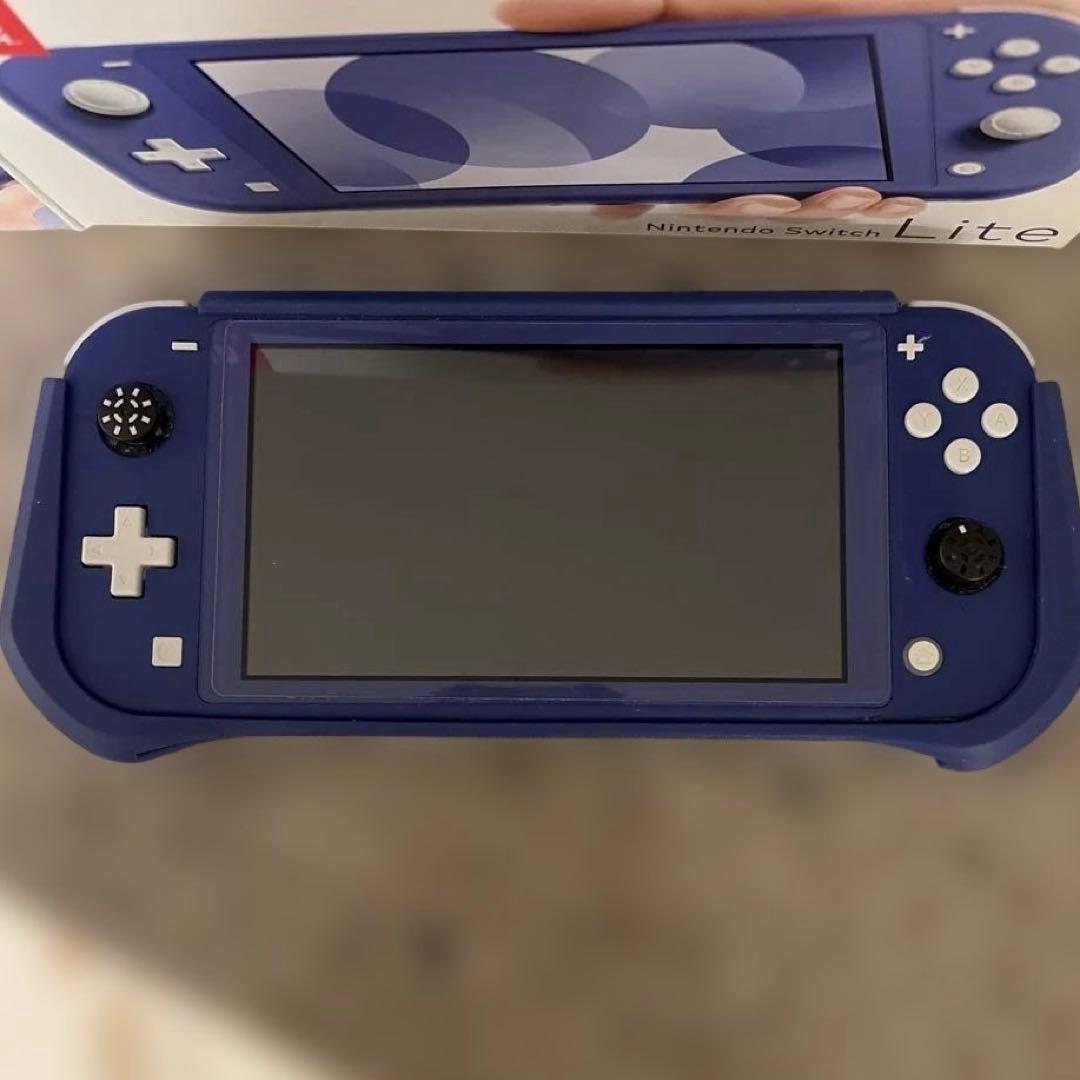 Nintendo Switch Lite 青　内容→本体＋同色カバーケース付き
