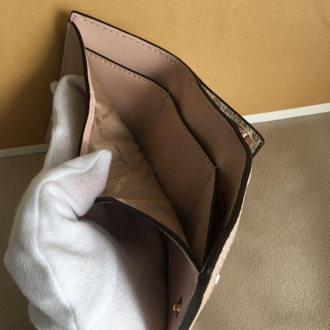 新品 マイケルコース MICHEAL KORS 三つ折り　財布 ホワイト ピンク