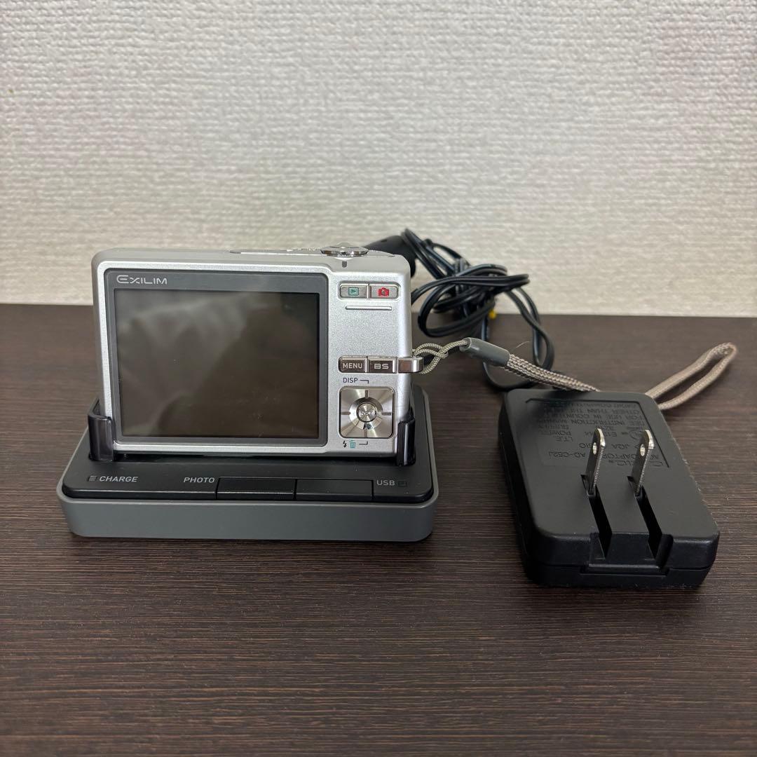 CASIO EXILIM EX-Z600 動作確認済　箱、説明書、充電器付
