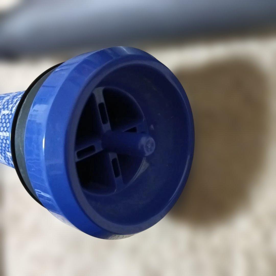 ダイソン掃除機 DC37 吸引力強い!!!