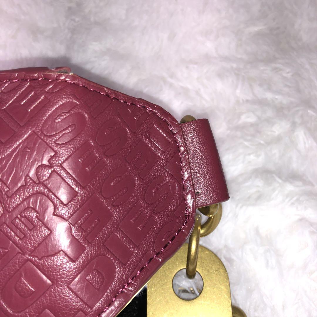 DIESEL ウエストバッグ　ショルダーバッグ　レッド　金色金具