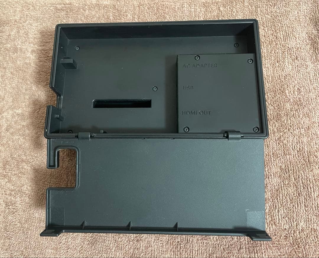 Nintendo Switch 本体 ケース付き