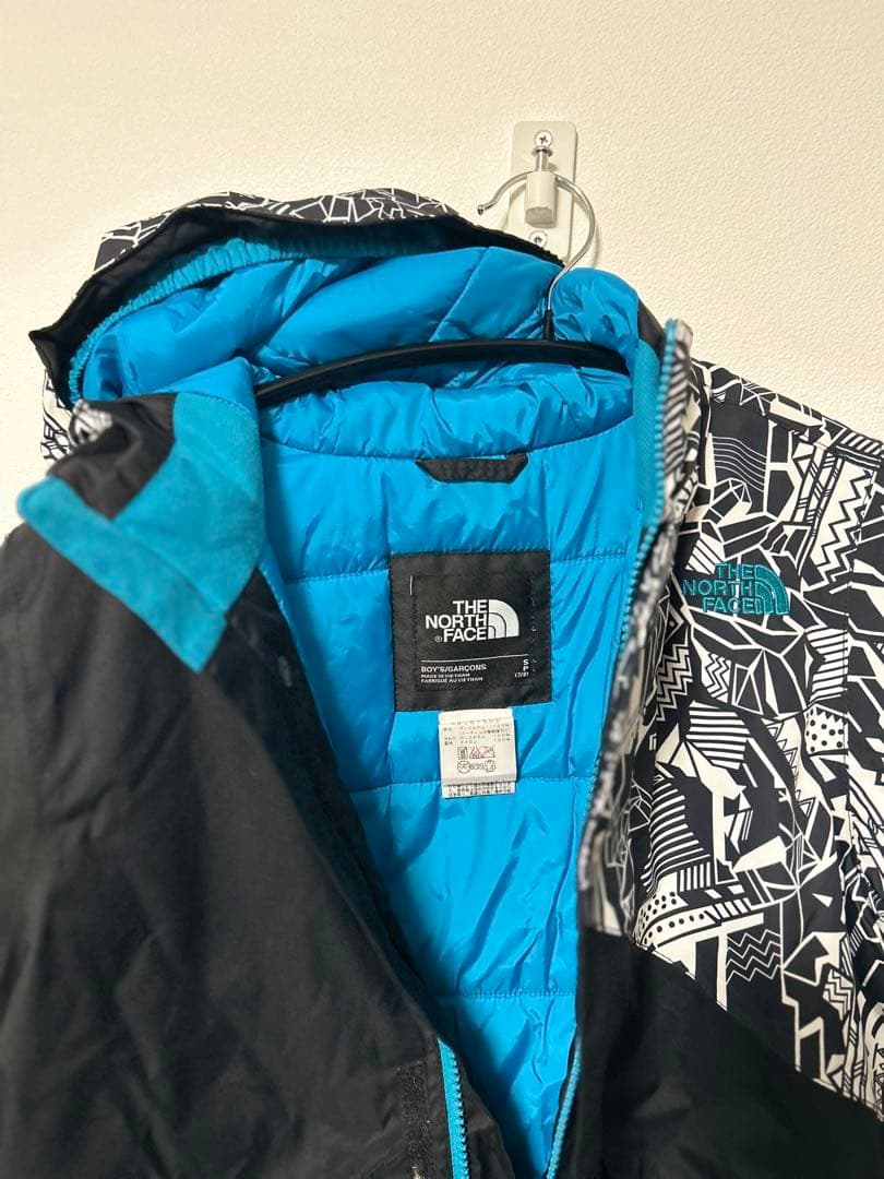 【値下げ！】NORTH FACE 子供用スノーウェア サイズS 7/8 上のみ