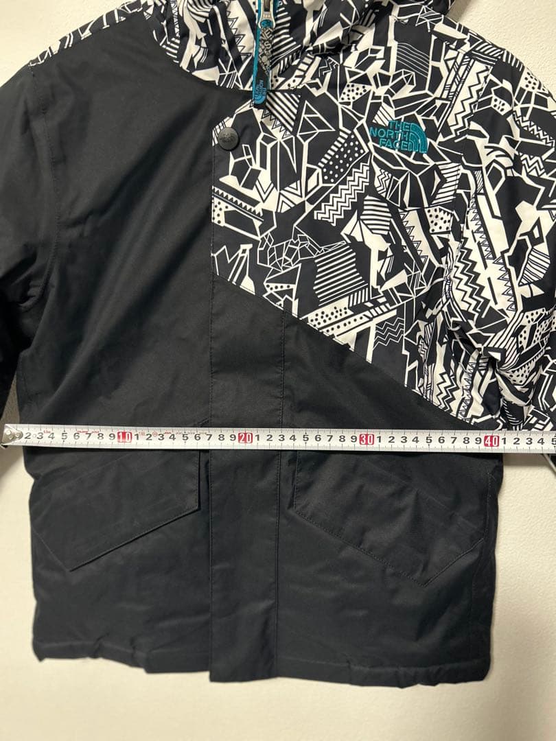 【値下げ！】NORTH FACE 子供用スノーウェア サイズS 7/8 上のみ