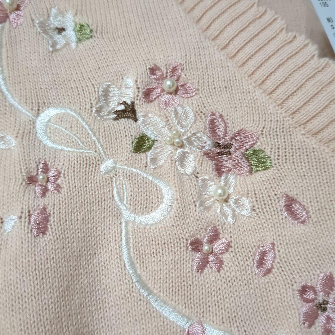 新品タグ付き♡SAKURA刺繍ショートカーディガン
