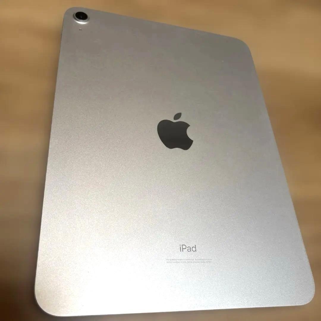 【限定値下げ中‼️】iPad 第10世代 シルバー 本体　箱、付属品付き