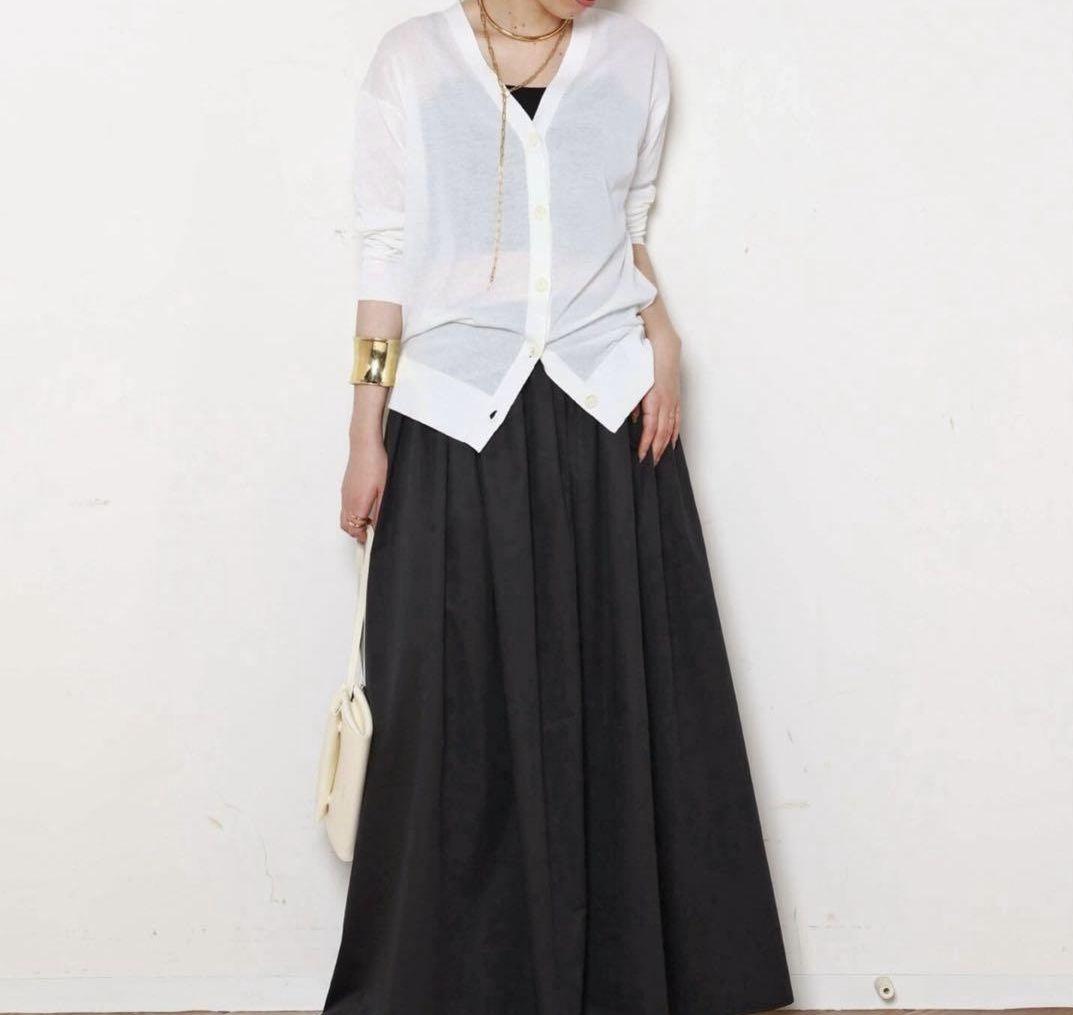 Fine Cotton Vネック カーディガン